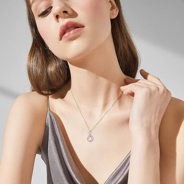 Women's silver opal fashion necklace